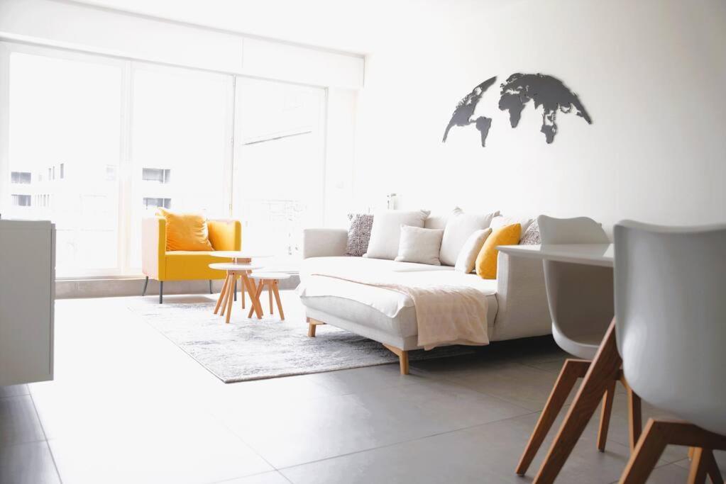 Charming Modern 2 Bedroom Apartment Alzingen Екстериор снимка