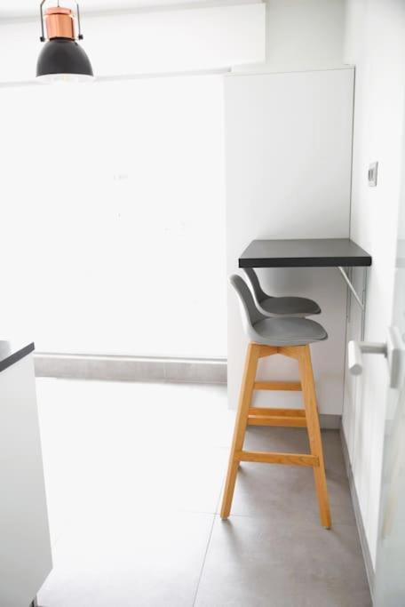 Charming Modern 2 Bedroom Apartment Alzingen Екстериор снимка